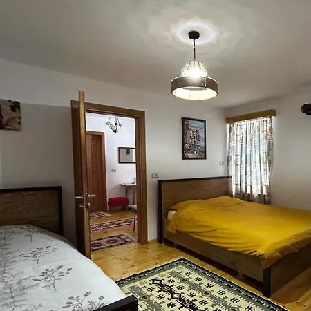 Florija'S Guesthouse Dardhe  Exterior photo
